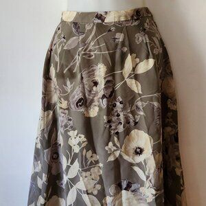 Requirements skirt sz SP green floral print lightweight EUC
